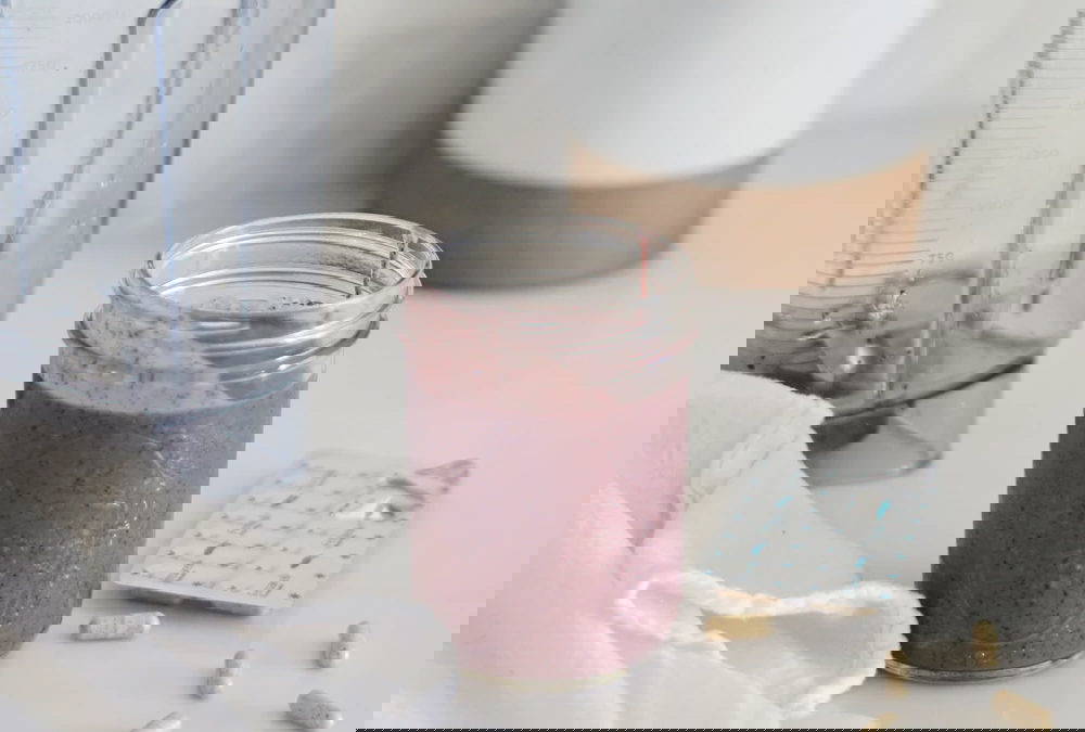 Why consider collagen and hyaluronic acid drinks and supplements